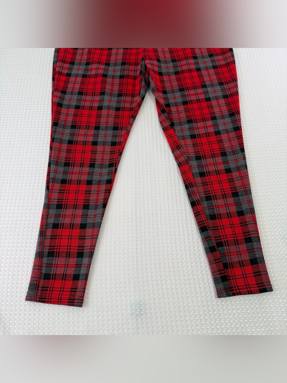 ModCloth Plaid Pants Red Black Holiday Tartan Stretch Ankle Christmas Size 1X - Picture 4 of 12